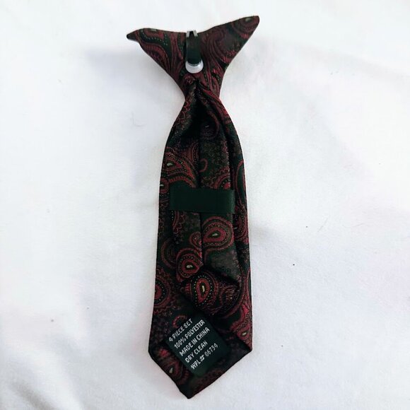 Baby Toddler Red Paisley Clip-On Tie - Picture 2 of 2